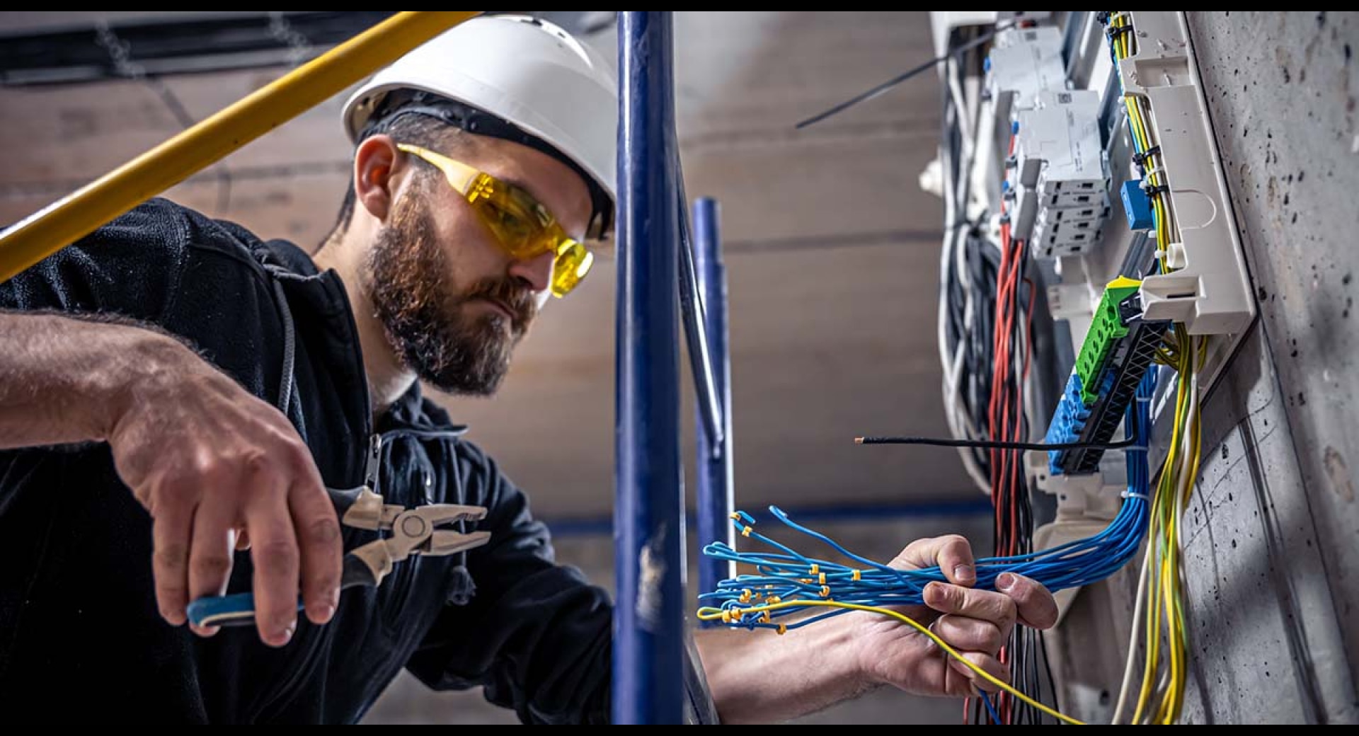 Insurance for Ontario Electricians